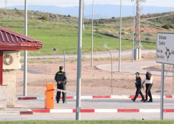 Interior aplaza el fin de la vigilancia privada en las cárceles por falta de policías