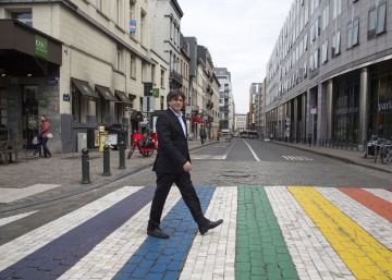 Puigdemont se apaga en Bélgica entre llamadas a la confrontación