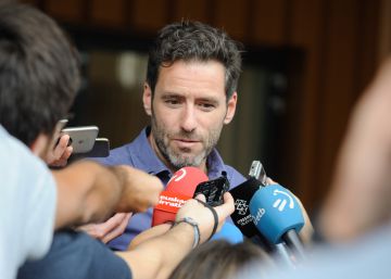 Sémper, a Álvarez de Toledo: “Mientras algunas caminaban sobre mullidas moquetas otros nos jugábamos la vida”