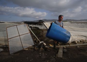 La destrucción envuelta en plástico La destrucción envuelta en plástico