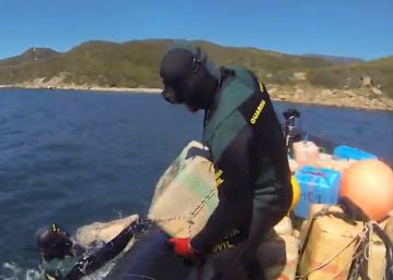 32 detenidos, entre ellos un miembro de Salvamento Marítimo, en una operación contra el narco en Tarifa