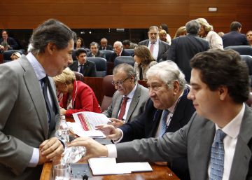 El exconsejero madrileño Sarasola niega los vínculos con la caja b del PP