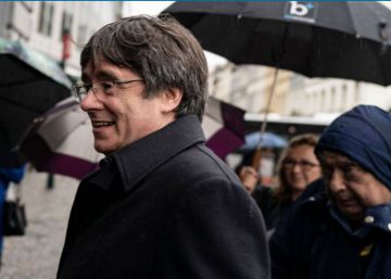 La Fiscalía rechaza retirar la euroorden de Puigdemont y le recuerda que será detenido si viaja a España