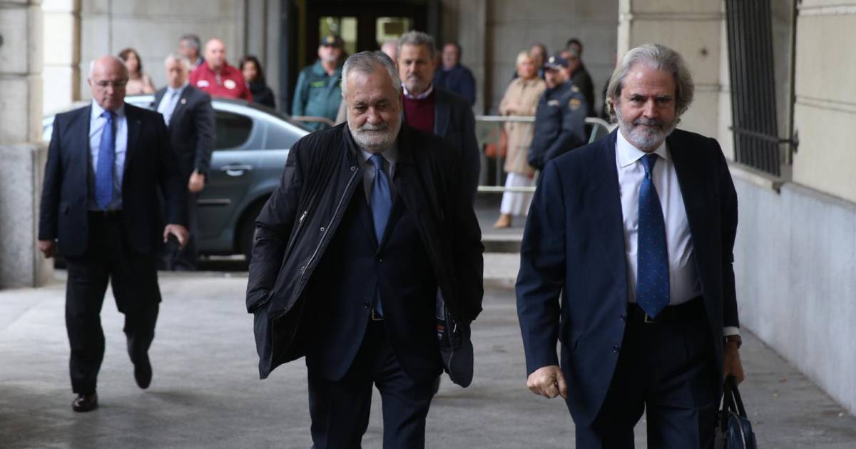 ‘Caso ERE’: Griñán, condenado a 6 años de cárcel y Chaves, inhabilitado por 9 años