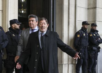 Así recibieron la sentencia los condenados por el ‘caso ERE’: “Asistimos a un drama”