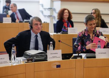 La Eurocámara rechaza hacer eurodiputado a Puigdemont antes de que se pronuncie Luxemburgo