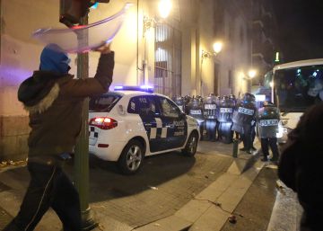 La fiscal retira los cargos contra cuatro de los acusados por los disturbios tras rodear el Congreso