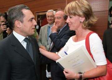 La izquierda carga contra el PP tras publicarse nuevos papeles de Bárcenas La izquierda carga contra el PP tras publicarse nuevos papeles de Bárcenas