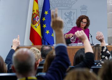 Barones del PSOE se suman al PP para exigir 2.500 millones a Hacienda por el IVA