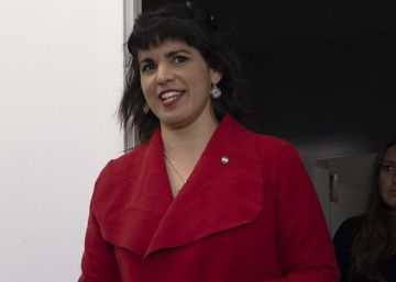 Teresa Rodríguez aspira a crear un partido andalucista a la izquierda del PSOE y abre una brecha con IU