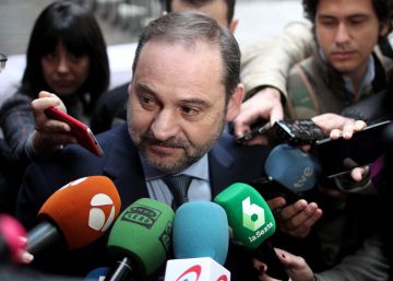El PP no consigue la reprobación de Ábalos