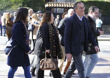 La olla a presión del PP: crece el malestar interno por las imposiciones de la cúpula