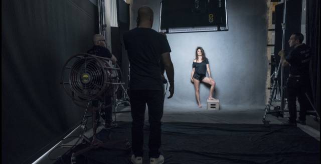 Penélope Cruz, en el 'making off' del Calendario Pirelli. Penélope Cruz, en el 'making off' del Calendario Pirelli.