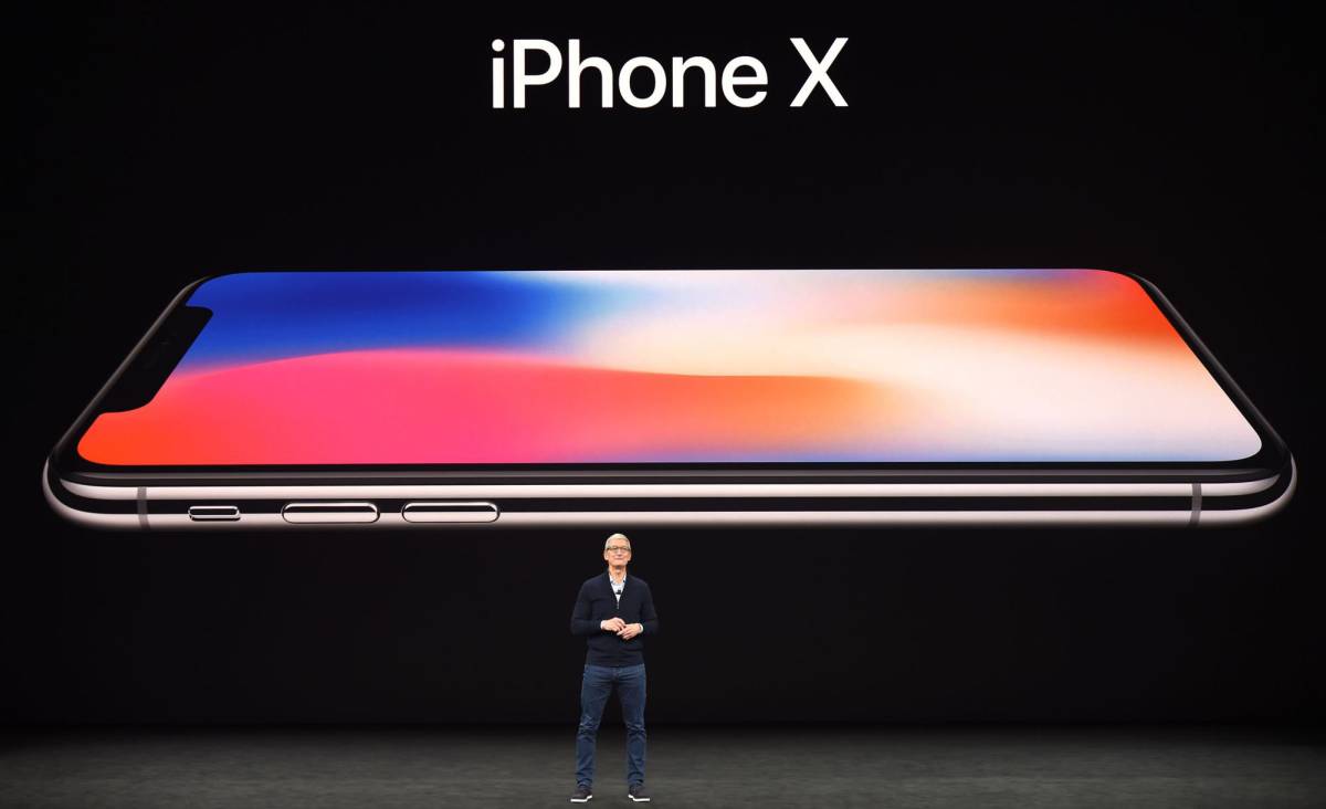 Tim Cook habla del nuevo iPhone X.