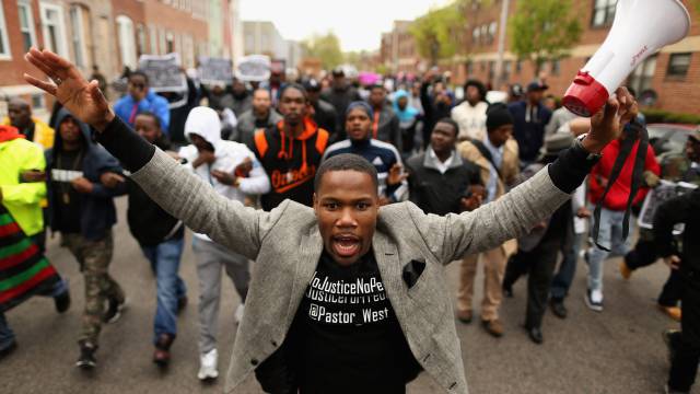 Trump abandona a los negros