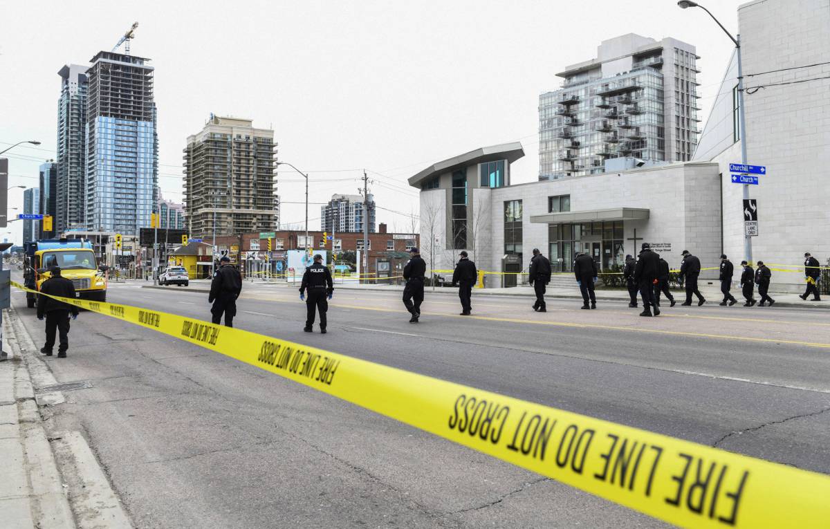 Al menos 10 muertos y 15 heridos en un atropello múltiple en Toronto