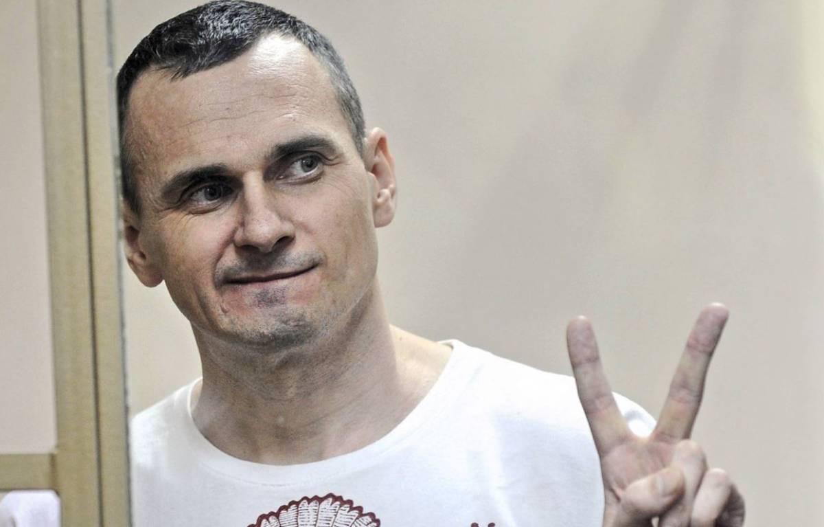 El cineasta ucranio Oleg Sentsov, preso en Rusia, gana el premio Sájarov 2018