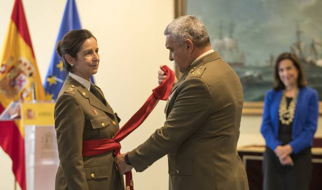 Un error burocrático estuvo a punto de frustrar la carrera de la primera general española