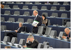 Los eurodiputados quieren seguir volando en primera