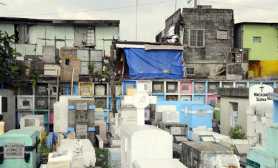 FOTOGALERIA: Los habitantes 'ilegales' del Cementario Norte de Manila
