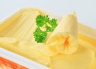La margarina (no) es plástico y otros bulos ‘online’ La margarina (no) es plástico y otros bulos ‘online’