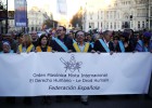La masonería sale a la calle con atuendos rituales por primera vez