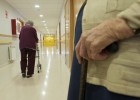 Rajoy recortó 2.865 millones en dependencia en su legislatura