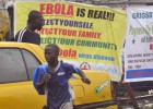 Un grupo de pacientes huye de una clínica de Liberia tras ser atacada