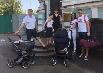 El consulado en Kiev vuelve a inscribir a bebés nacidos de vientres de alquiler