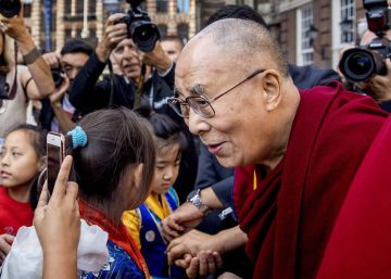 El Dalai Lama se compromete a abordar el problema de los abusos en el seno del budismo tibetano