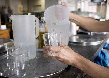 La UE quiere que bebas agua del grifo