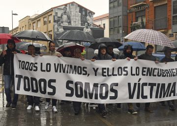 Jueces y fiscales defienden reformas que obligarían a la Iglesia católica a denunciar la pederastia