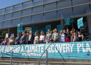 21 jóvenes sientan en el banquillo a EE UU por el cambio climático
