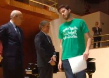 Ciencia recupera la ceremonia de los premios universitarios que Wert anuló tras ser abucheado