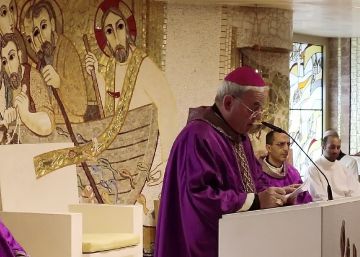 El embajador vaticano pide perdón en Madrid por los “silencios y pasividades” de la Iglesia