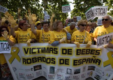 876 expedientes sobre bebés robados incoados por el Gobierno desde 2013 y solo 11 reencuentros