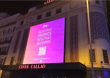 Polémica por el último lema pro vientres de alquiler: ‘Nosotras parimos, nosotras decidimos’,