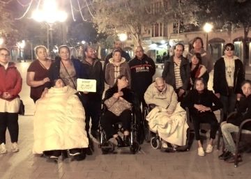 Paralizan en Mallorca el desahucio de una familia con ocho discapacitados