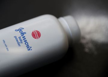 Johnson & Johnson afunda na Bolsa após relatório a acusar de saber há anos sobre fibras cancerígenas em talco