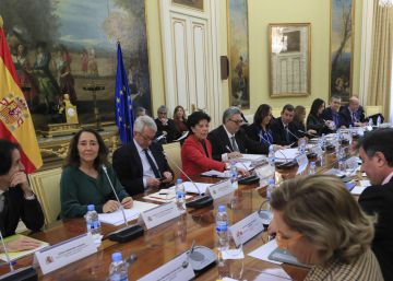 Los consejeros del PP califican de “disparate” la propuesta educativa de Vox