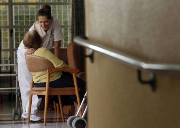 Un terç dels dependents està en llista d’espera per rebre la seva ajuda