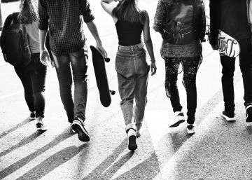 El Parlamento canario aprueba una iniciativa para hacer análisis de drogas a los menores de 14 años