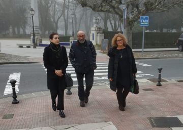 El fraile del Camino de Santiago se insinuó a otra menor pero ella lo bloqueó en Facebook