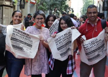 Chile prohíbe el uso de bolsas de plástico en grandes tiendas y supermercados