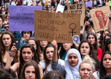 Así es la guía feminista de la lengua del Gobierno aragonés