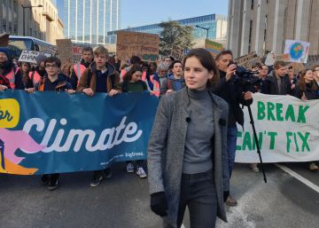 La adolescente que levanta a los institutos belgas contra el cambio climático