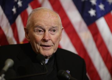 El Papa expulsa del sacerdocio al cardenal McCarrick El Papa expulsa del sacerdocio al cardenal McCarrick