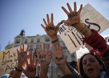 Estudiantes piden actuar contra el cambio climático en el Congreso