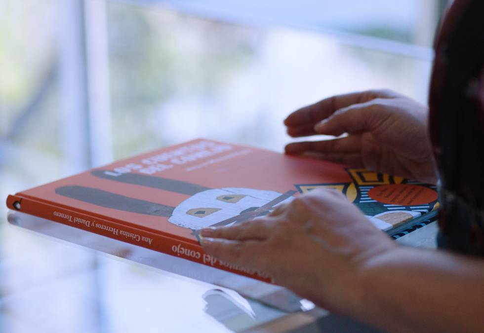 Uno de los volúmenes publicados en Libros de las Malas Compañías.
