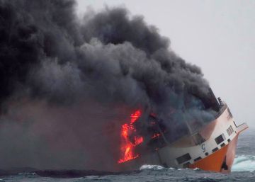 Salvamento Marítimo moviliza un buque ante el vertido de fuel en la costa atlántica francesa